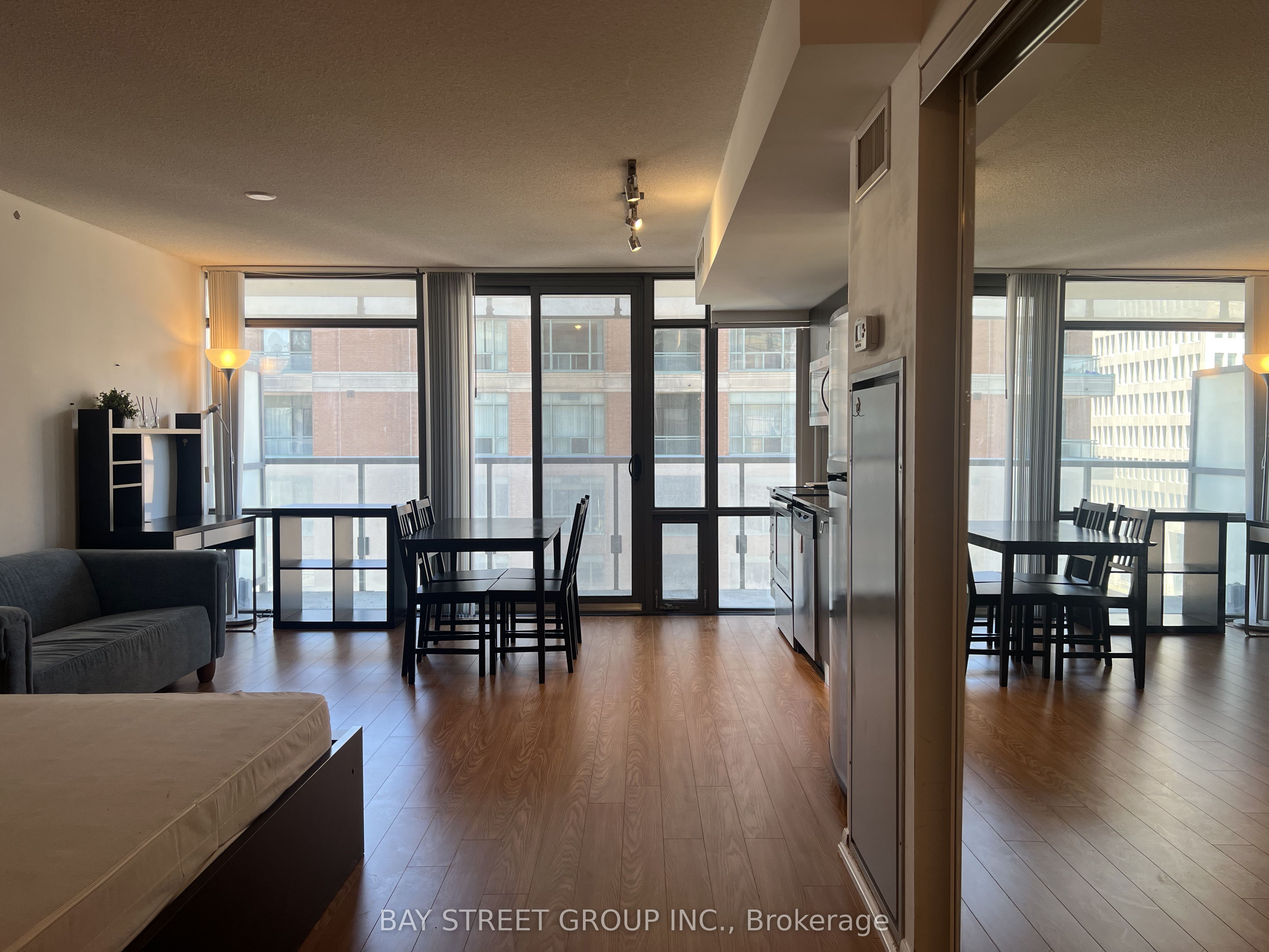Additional image 6 of 605-37 Grosvenor Street, Toronto, ON, M4Y 3G5