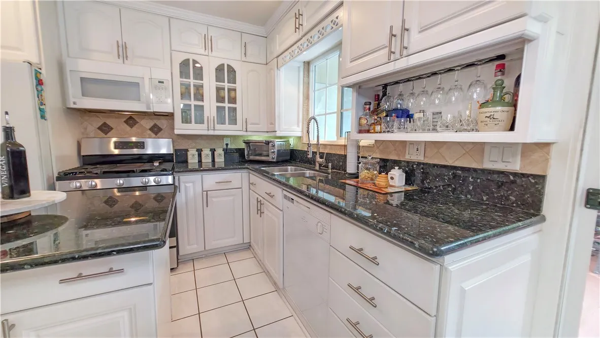 Additional image 37 of 1651 237 Street Unit C, Harbor City, CA 90710