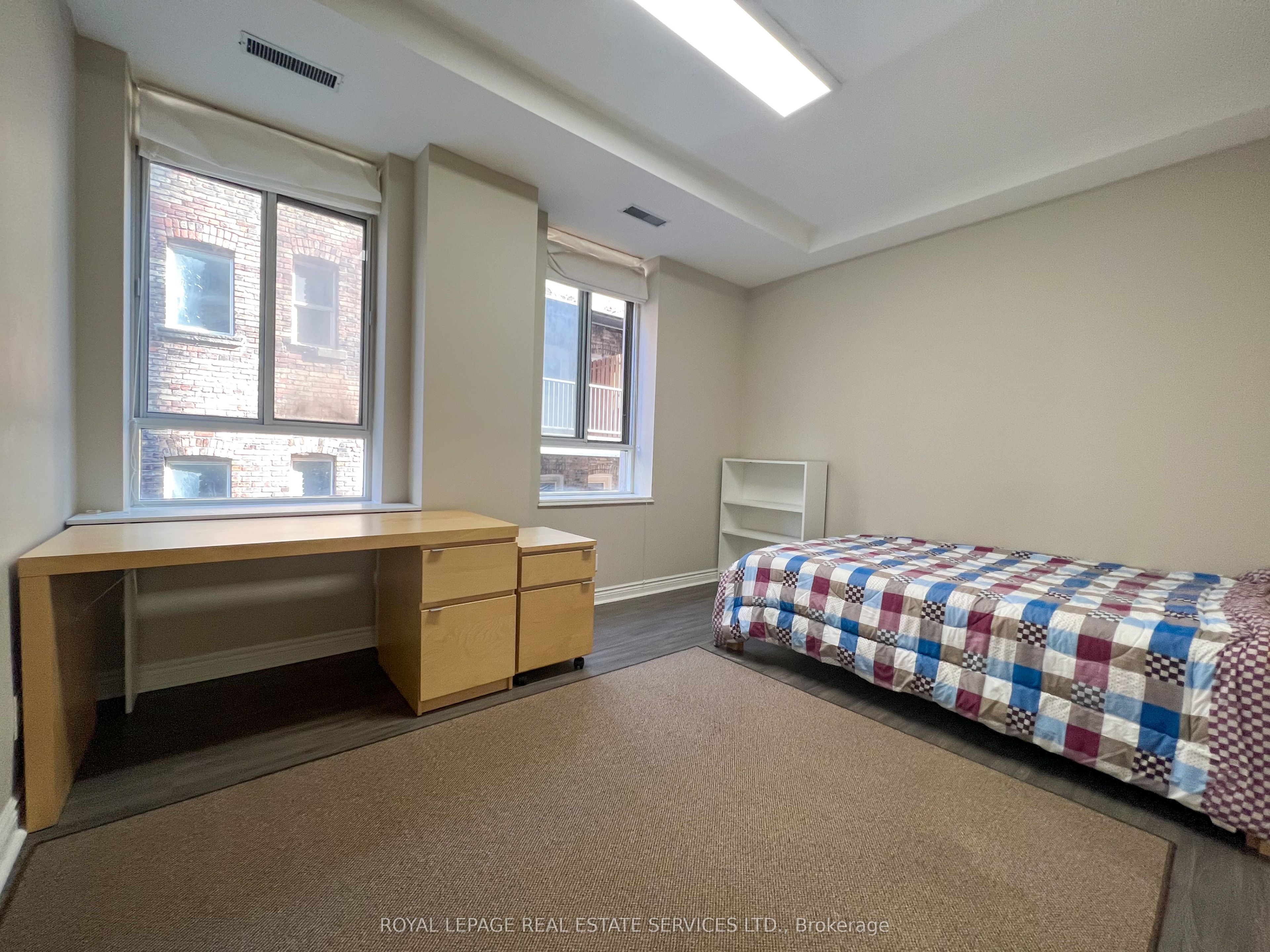 Additional image 3 of 302-135 Maitland Street, Toronto, ON, M4Y 1E5