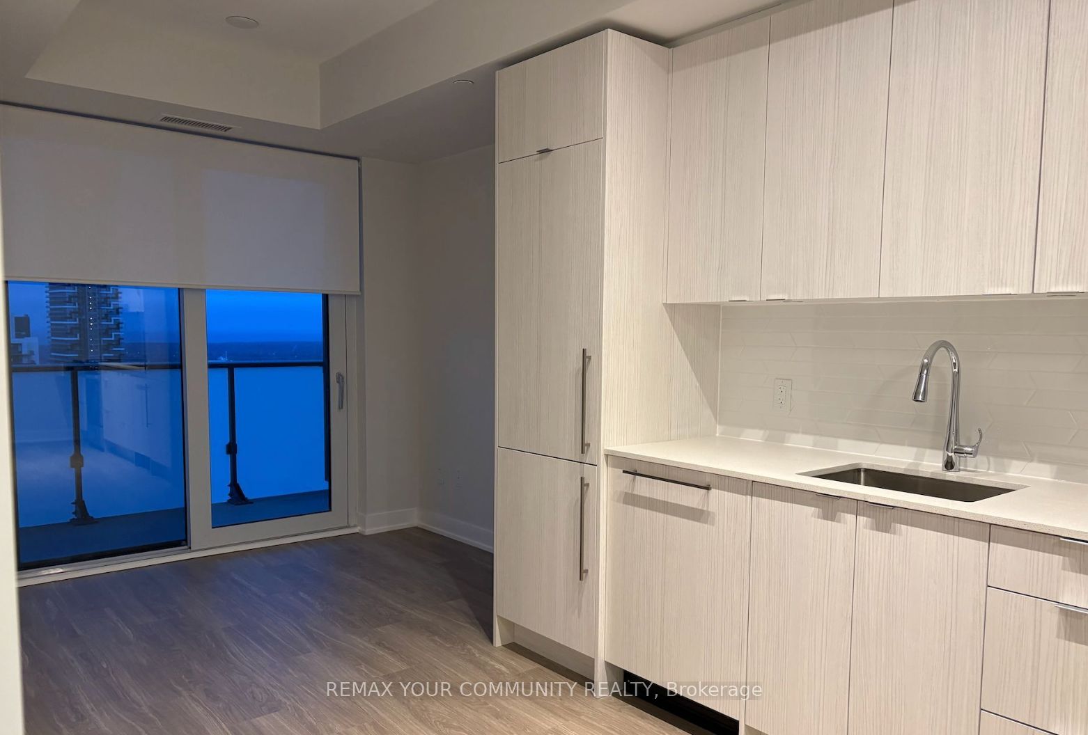 Additional image 2 of 3408-4130 Parkside Village Drive, Mississauga, ON, L5B 3M8