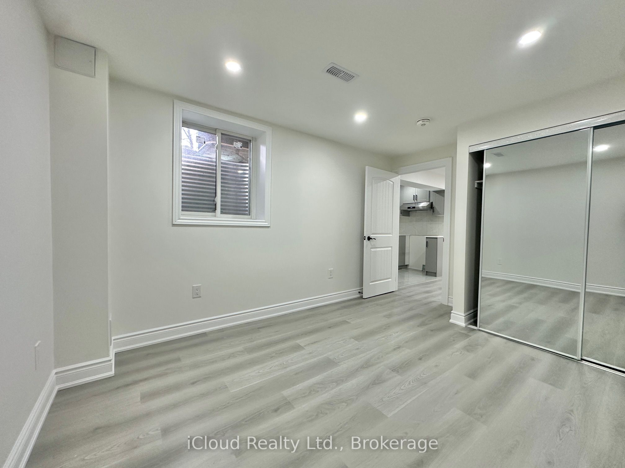 Additional image 6 of Basement-704 Santa Maria Boulevard, Milton, ON, L9T 7P2