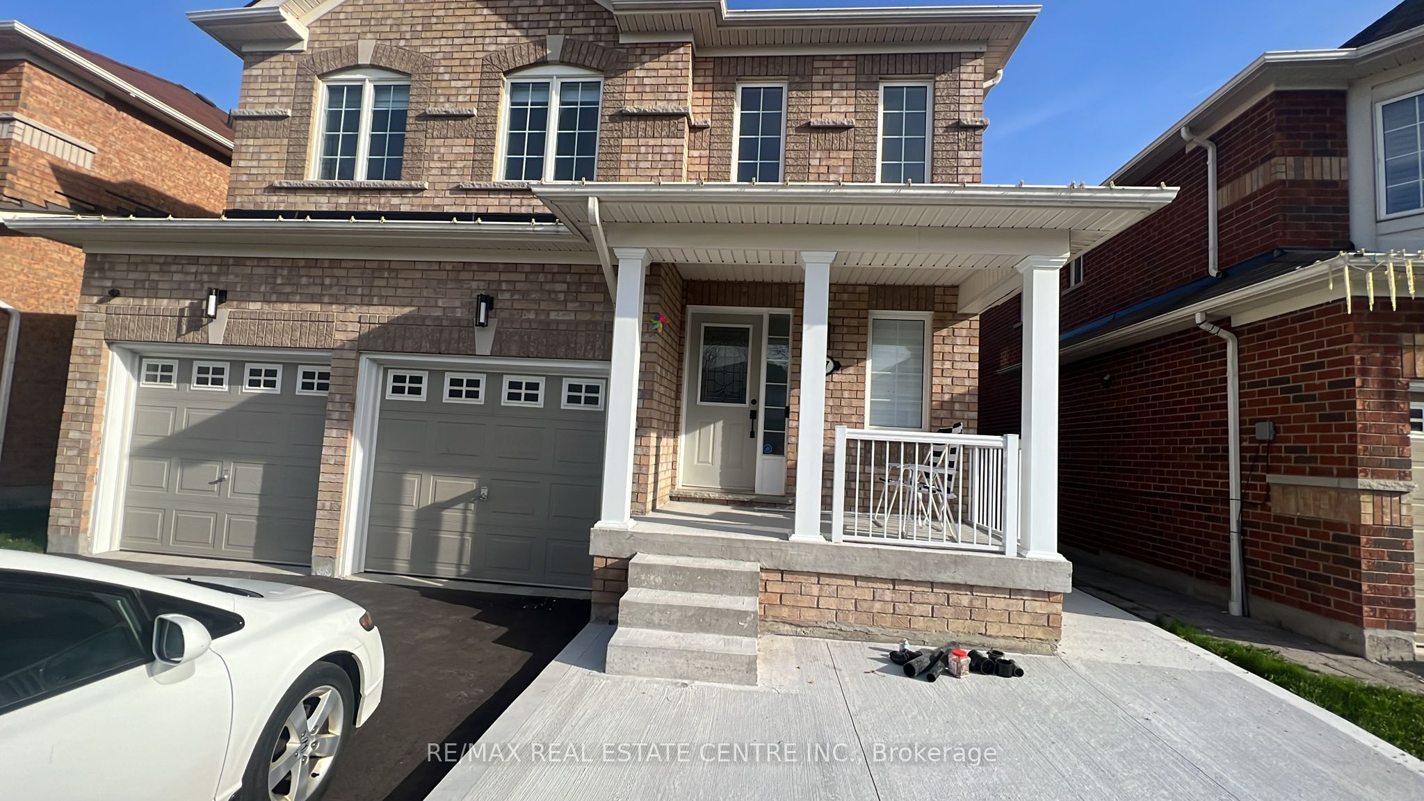 Additional image 2 of 37 Oceanpearl Crescent, Whitby, ON, L1N 0C5