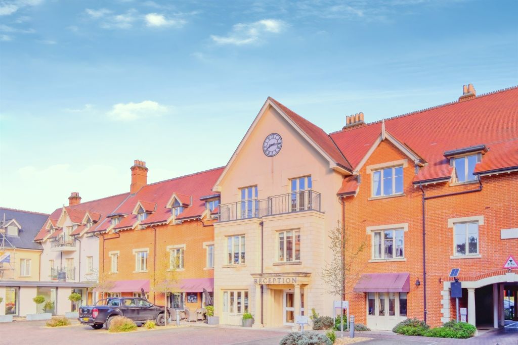 Additional image 2 of 1 bed flat for saleGarnier Drive, Bishopstoke, Eastleigh SO50