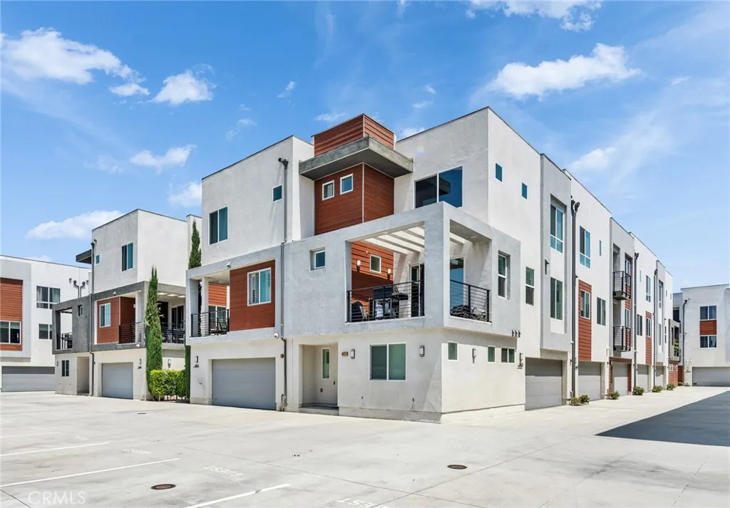 Additional image 32 of 8417 Tweedy Ln, Downey, CA 90240