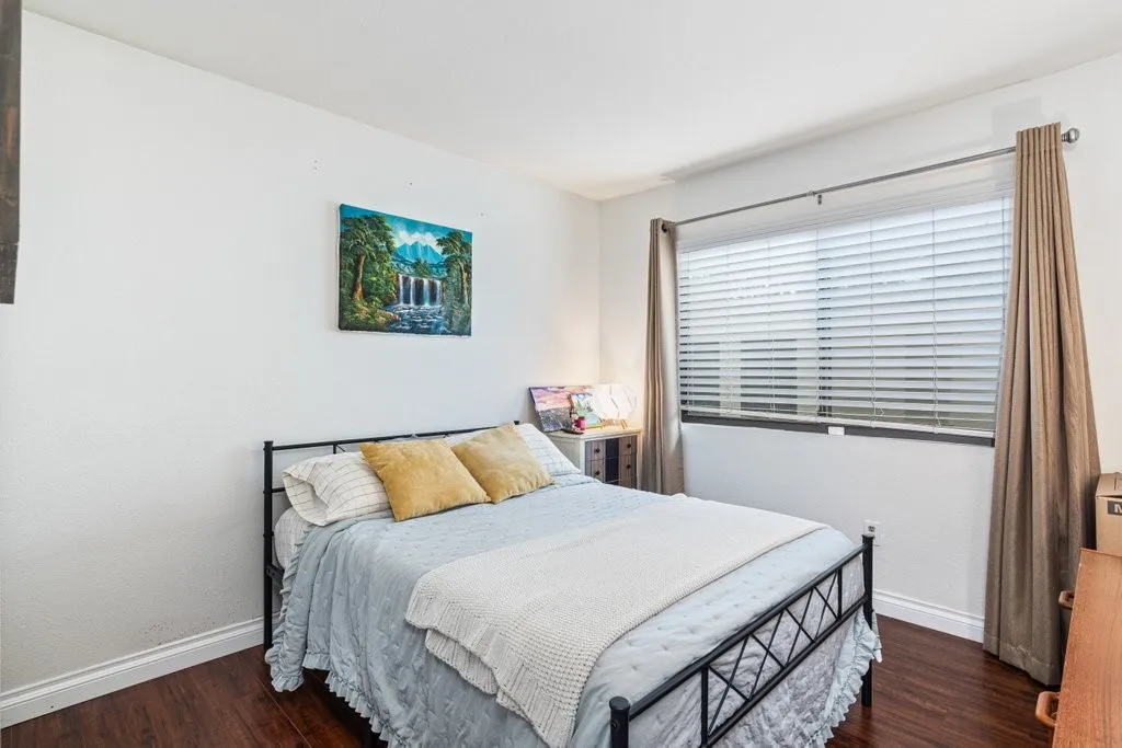 Additional image 12 of 379 N Melrose Dr Unit E, Vista, CA 92083