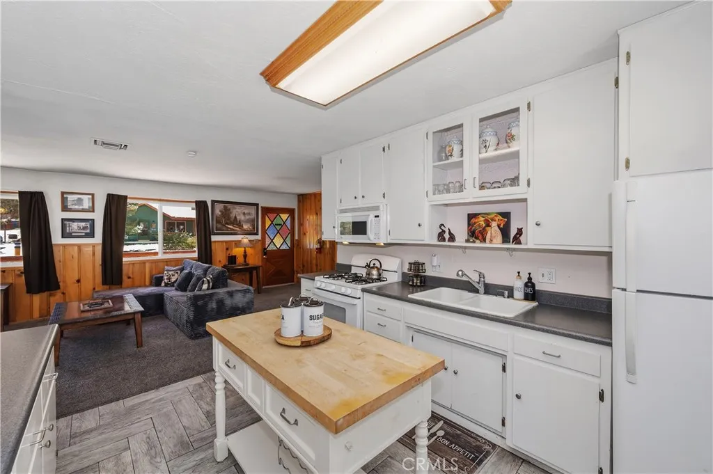 Additional image 53 of 1099 Canyon Rd, Fawnskin, CA 92333