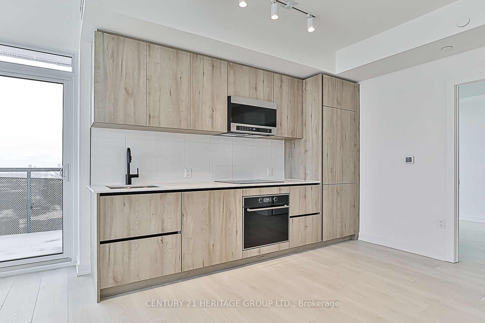 Additional image 5 of 2311-117 Broadway Avenue, Toronto, ON, M4P 1V3