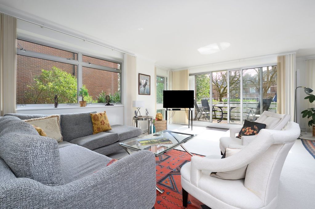 Additional image 3 of 2 bed flat for saleSt Georges Road, Weybridge KT13