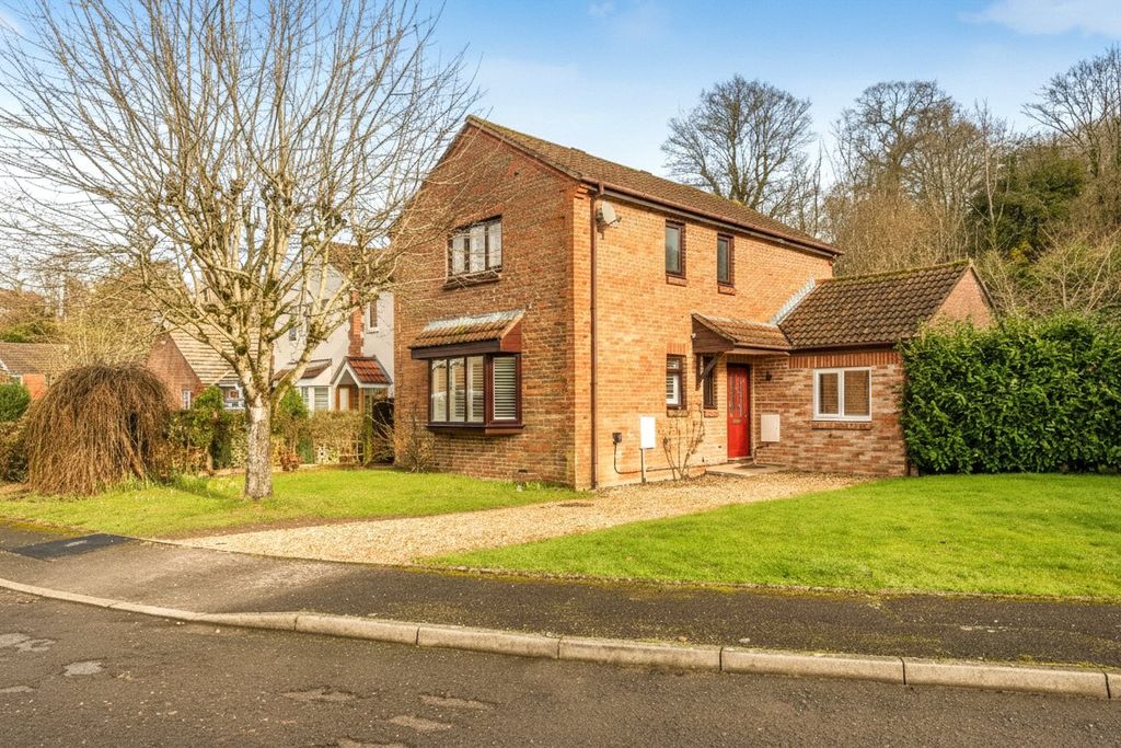 3 bed detached house for saleHaslemere, West Sussex GU27