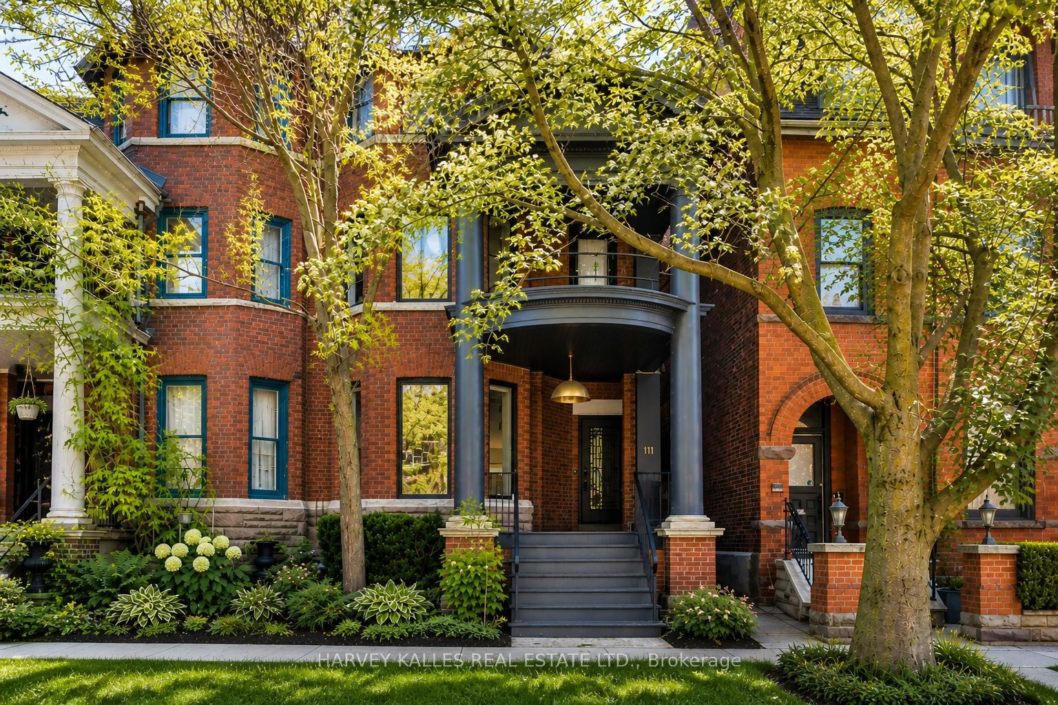111 Bedford Road, Toronto, ON, M5R 2K5