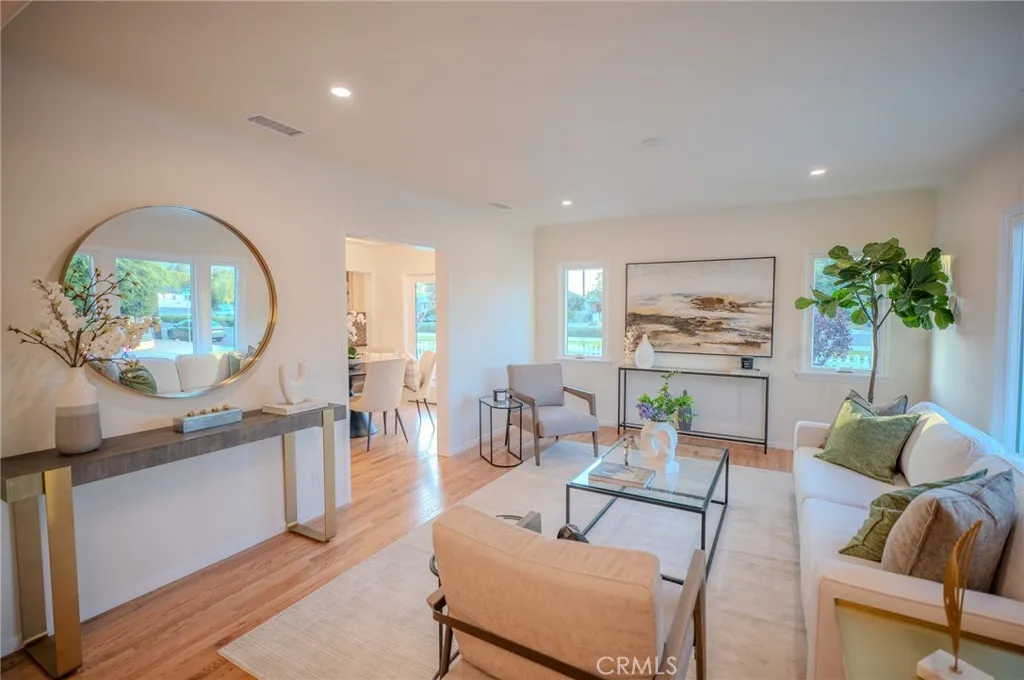 Additional image 17 of 1141 N Lima Street, Burbank, CA 91505