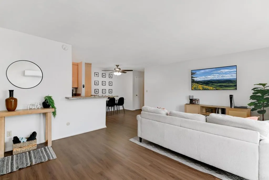 Additional image 17 of 6470 Bell Bluff Ave, San Diego, CA 92119