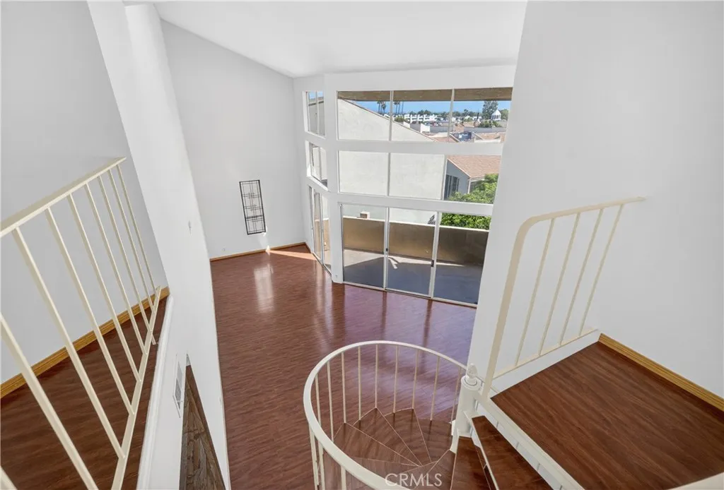 Additional image 8 of 5216 Yarmouth Avenue Unit 305, Encino, CA 91316