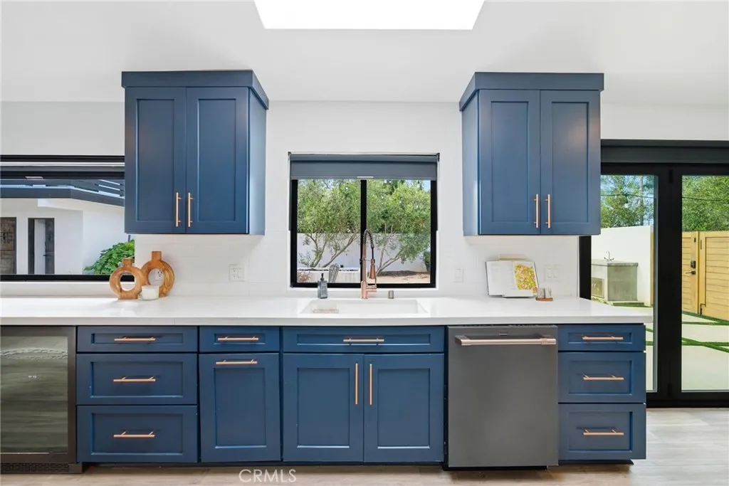Additional image 16 of 3000 Country Club Drive, Costa Mesa, CA 92626