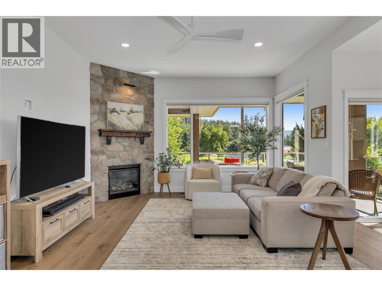 Additional image 5 of 2562 Tuscany Drive, West Kelowna, BC, V4T3B6