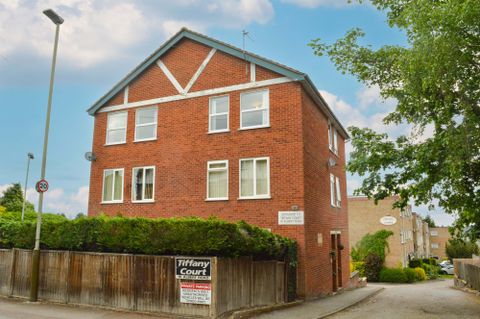 Tiffany Court, Stoneygate, Leicester LE2