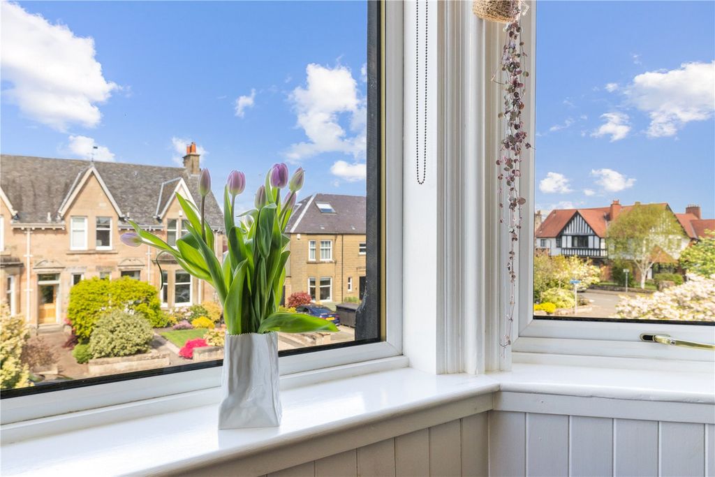 Additional image 4 of 2 bed flat for saleBellfield Road, Stirling FK8
