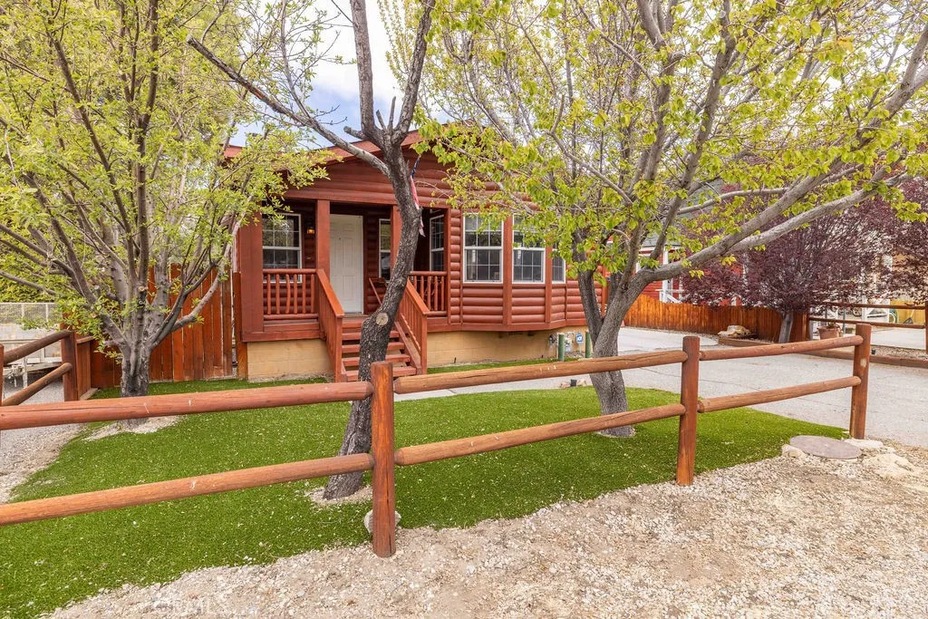 Additional image 38 of 1035 W Fairway Blvd, Big Bear City, CA 92314