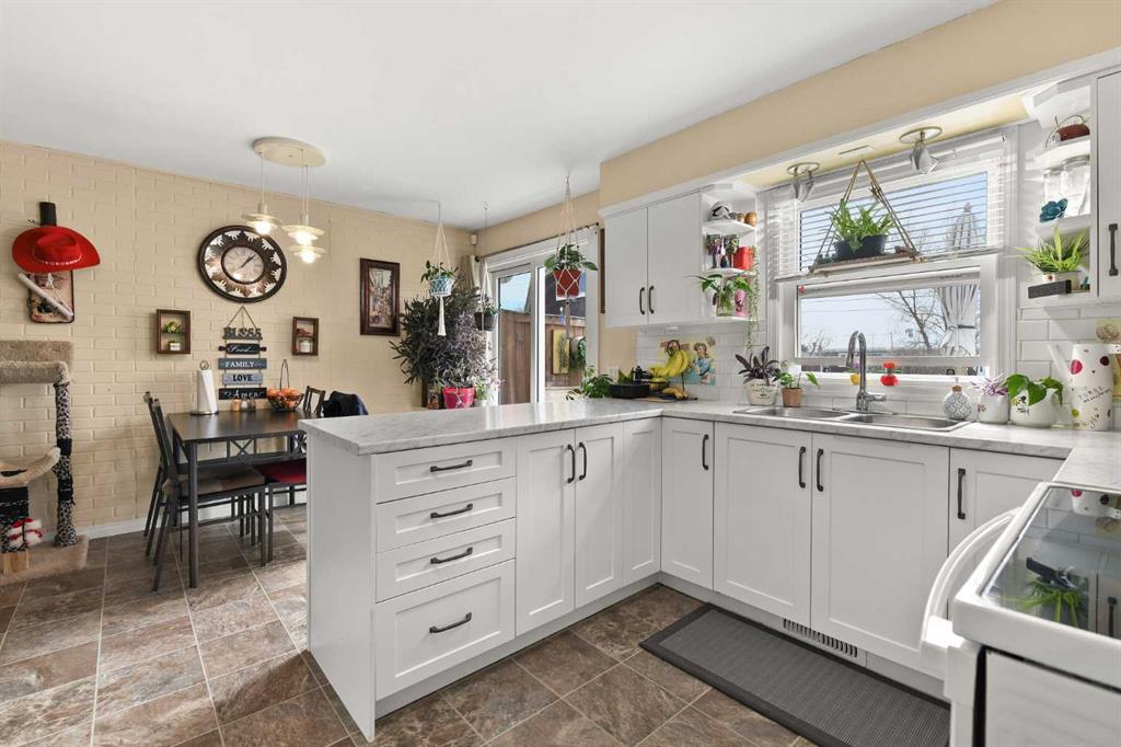 Additional image 4 of 9517 99 Avenue, Grande Prairie, AB, T8V0R1