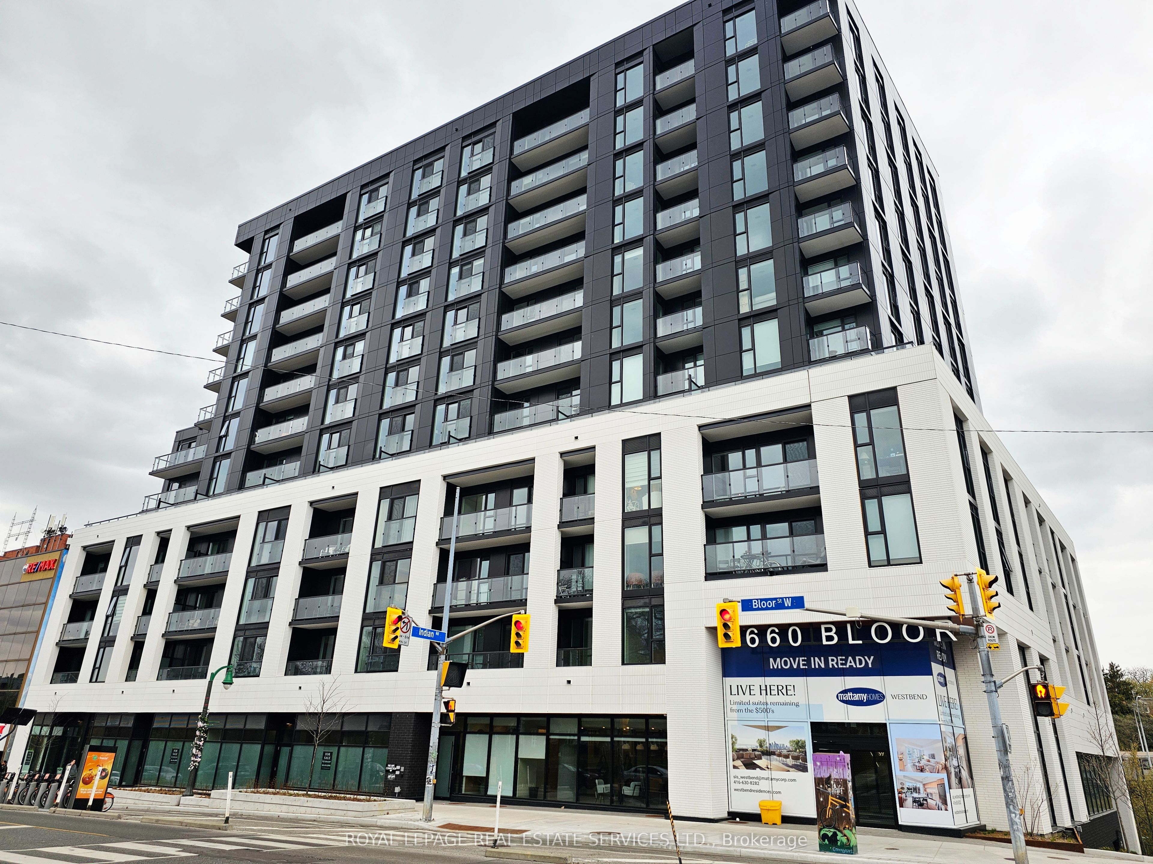 1214-1660 Bloor Street W, Toronto, ON, M6P 1B1