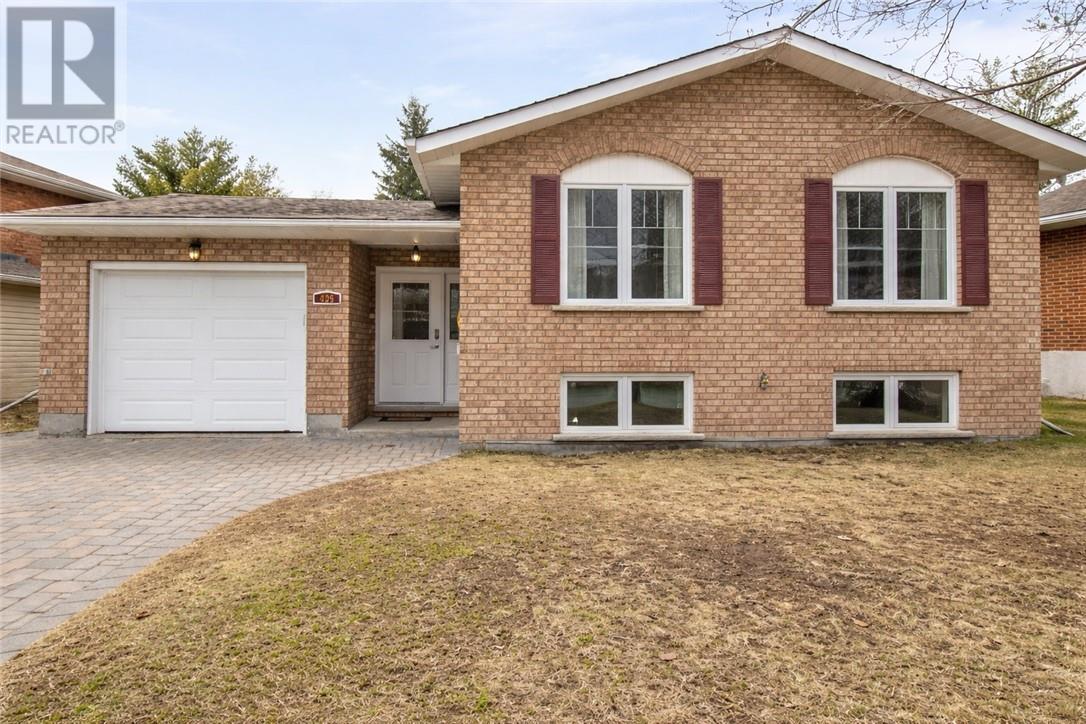 435 Culver Crescent, Sudbury, ON, P3E4Y5 photo 3