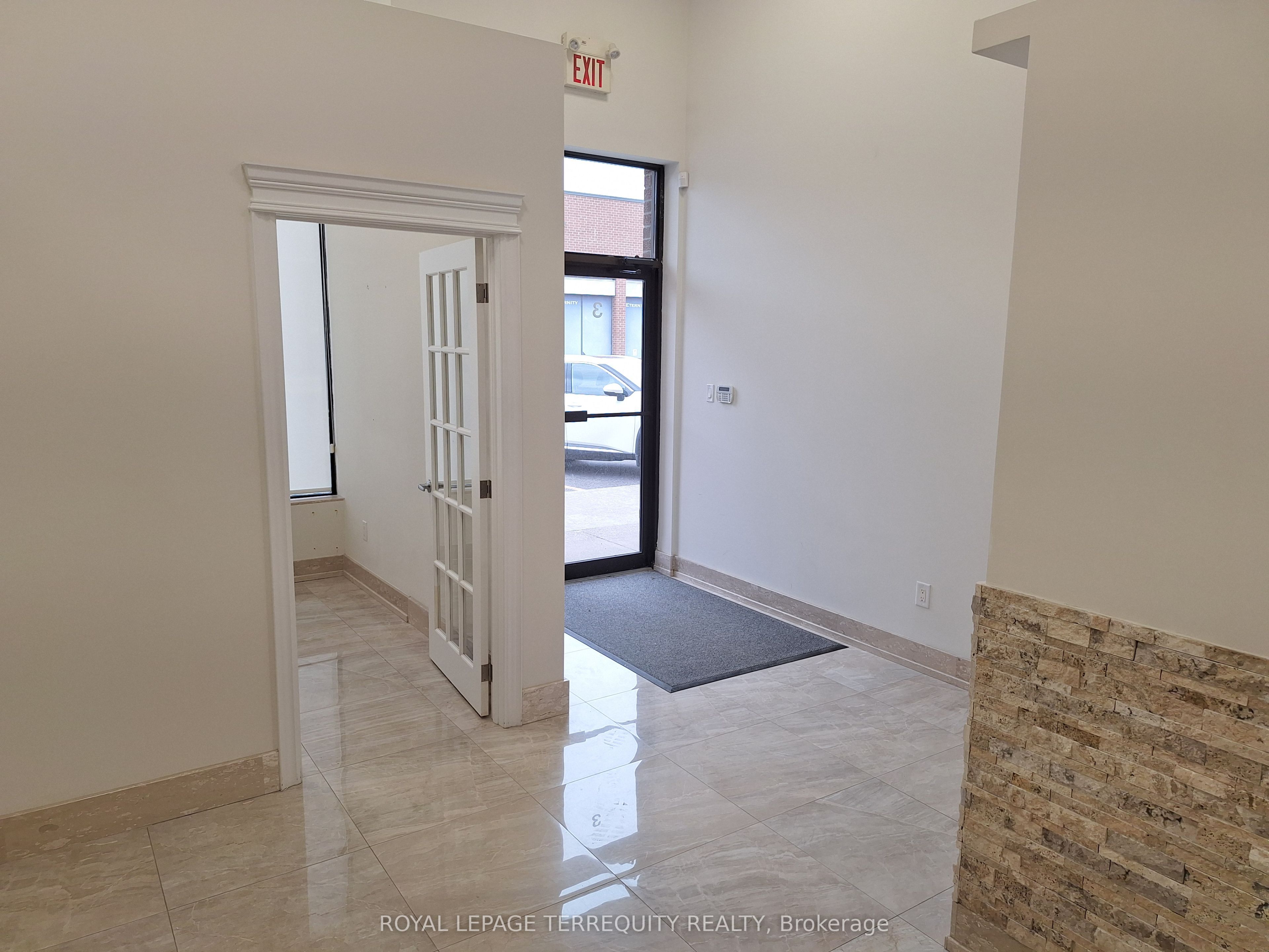 Additional image 5 of 3-457 Jevlan Drive, Vaughan, ON, L4L 7Z9