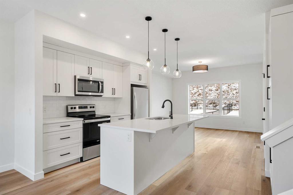 Additional image 5 of 804-525 River Heights Drive, Cochrane, AB, T4C 3E3
