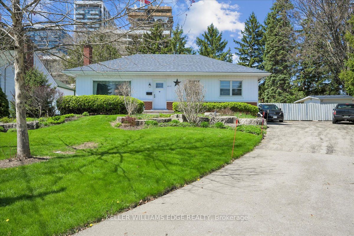 2117 Edinburgh Drive, Burlington, ON, L7R 2C8 photo 3