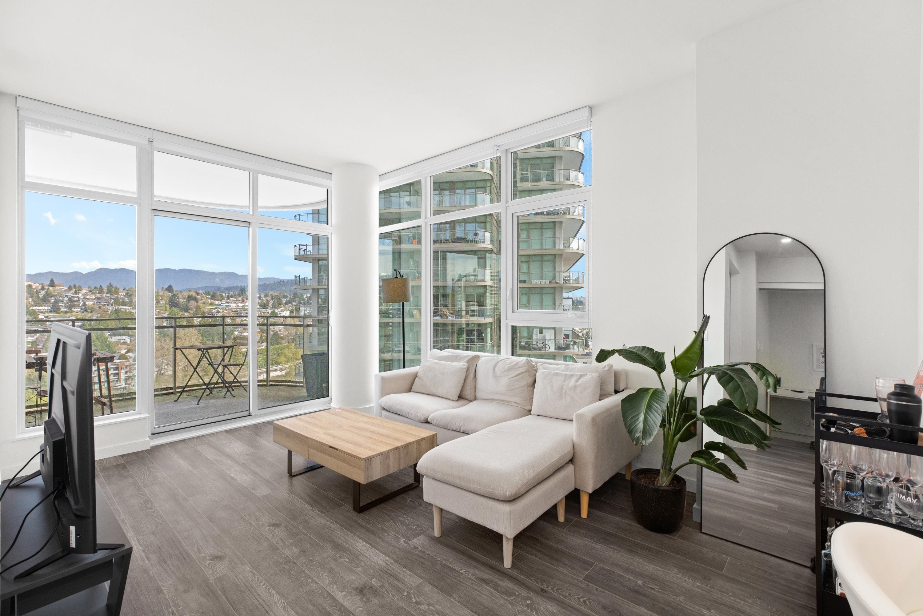 1703-5311 Goring Street, Burnaby, BC, V5B 0B5