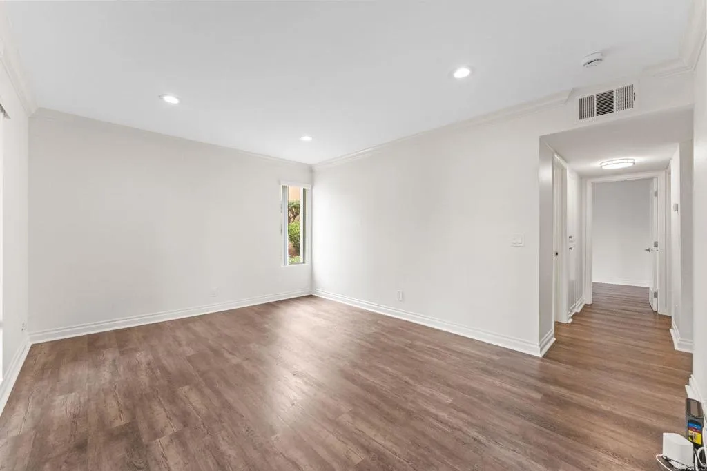 Additional image 50 of 17155 W Bernardo Drive Unit 106, San Diego, CA 92127