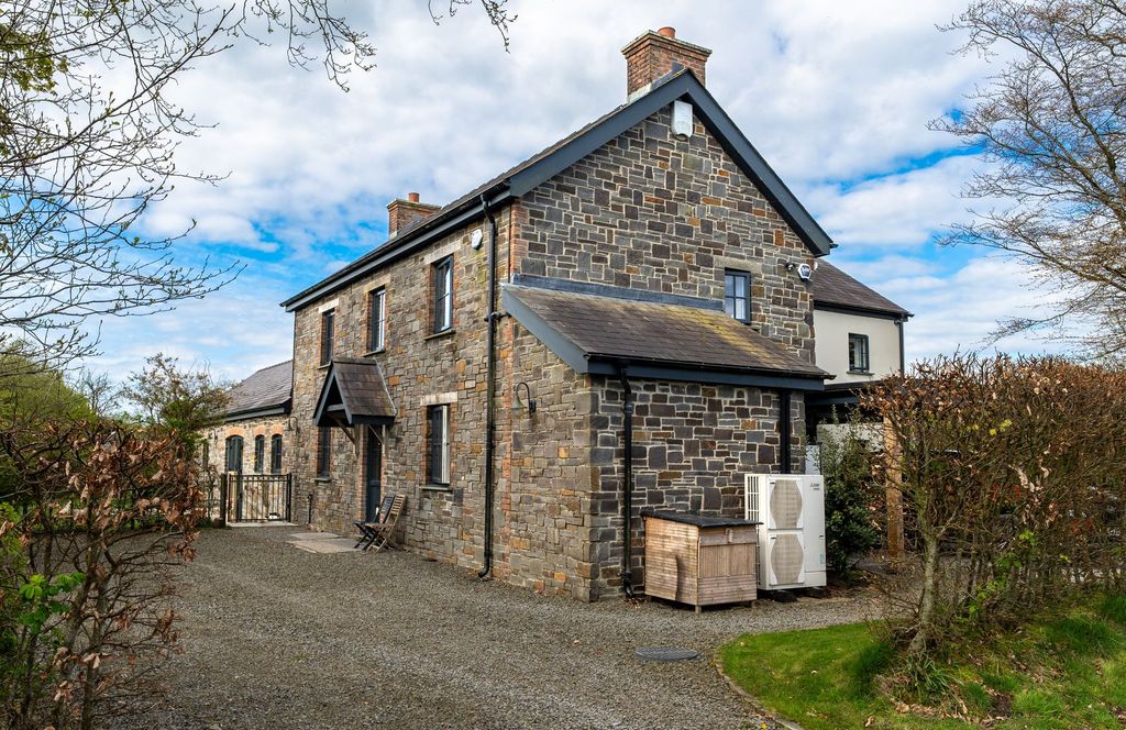 Additional image 3 of 4 bed detached house for saleBrynamlwg, Pencader SA39