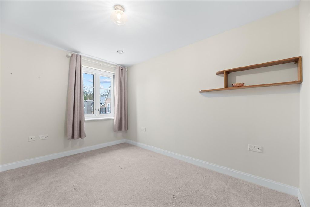 Additional image 15 of 2 bed flat for saleGower Road, Sketty, Swansea SA2