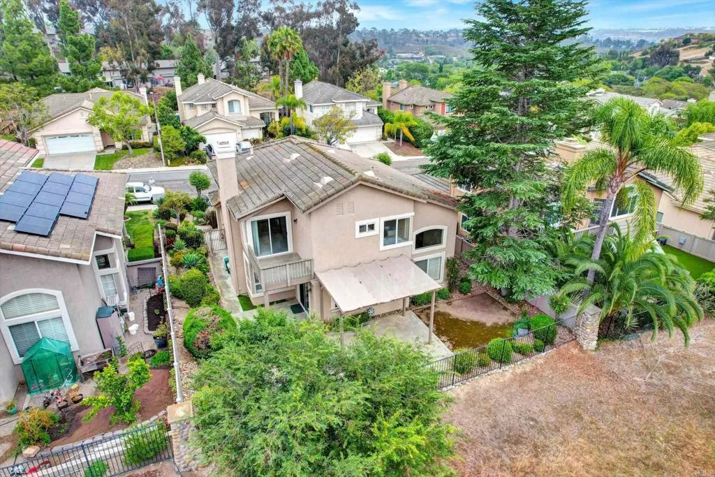 13858 Esprit Avenue, San Diego, CA 92128