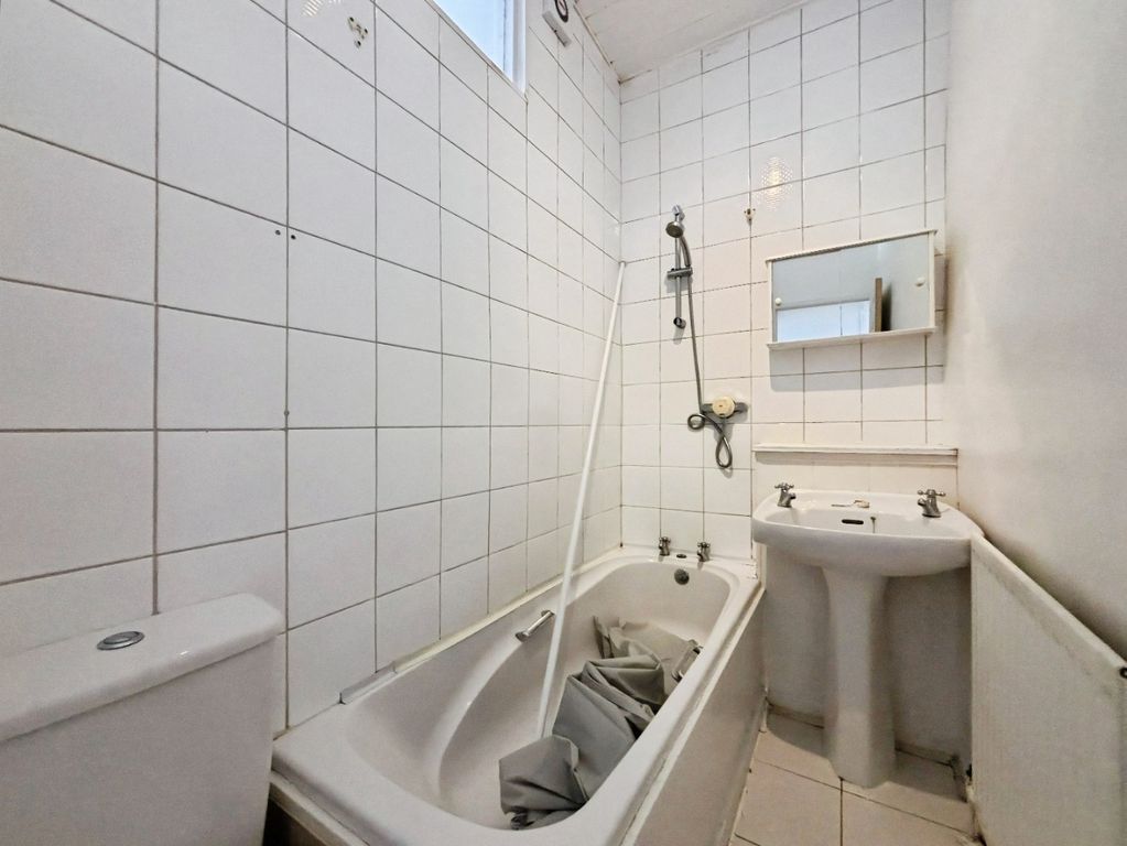 Additional image 9 of 2 bed flat for saleCollingwood Street, South Shields NE33