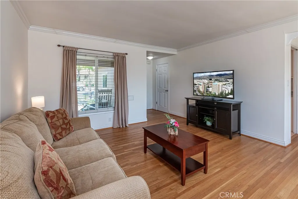 Additional image 33 of 1030 E San Jose Ave, Burbank, CA 91501