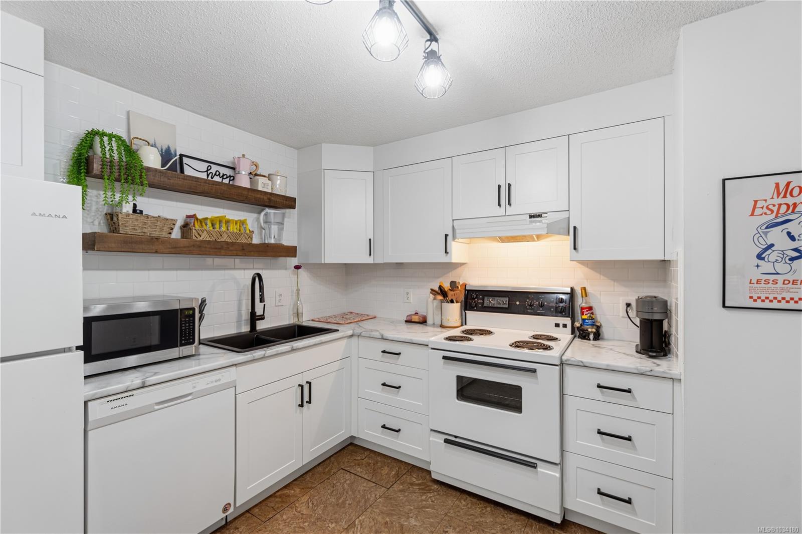 Additional image 3 of 222-6711 Dover Road, Nanaimo, BC, V9V 1L9