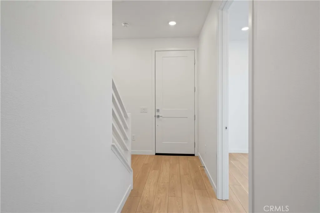 Additional image 4 of 27314 Bear Creek Lane, Valencia, CA 91381