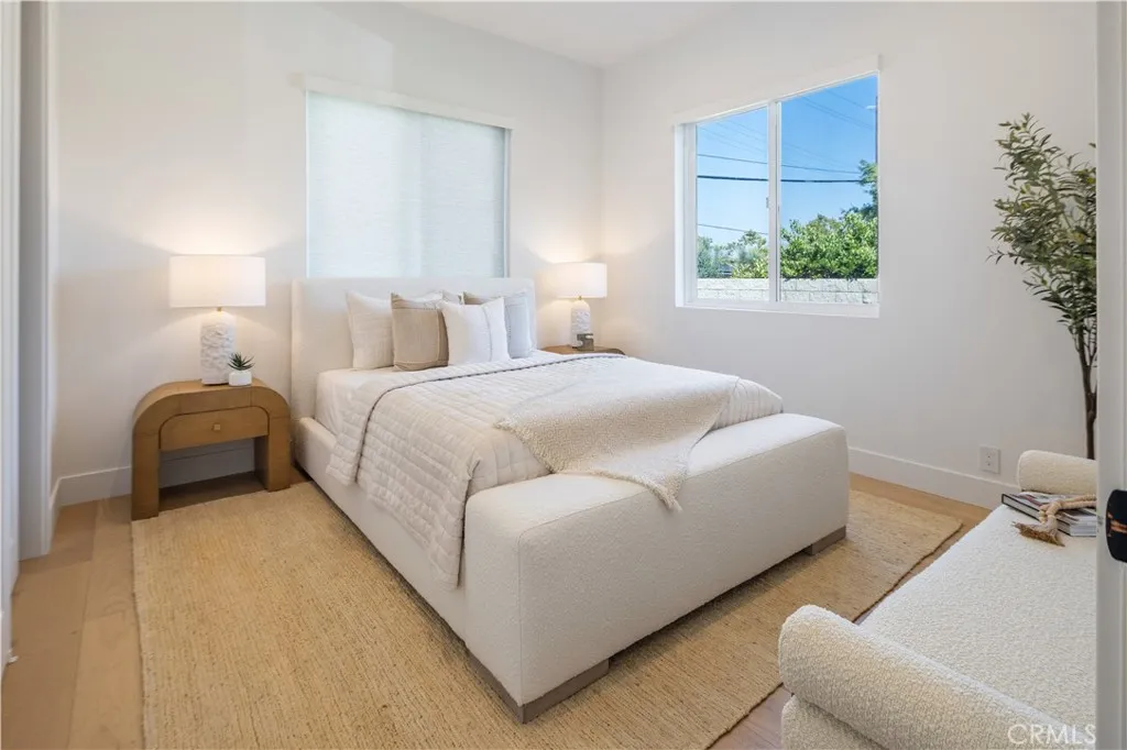Additional image 23 of 333 Mesa Drive, Costa Mesa, CA 92627