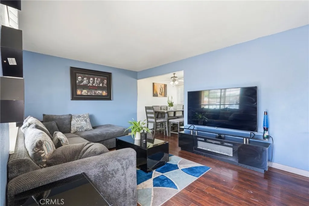 1103 W Milling St, Lancaster, CA 93534 photo 4