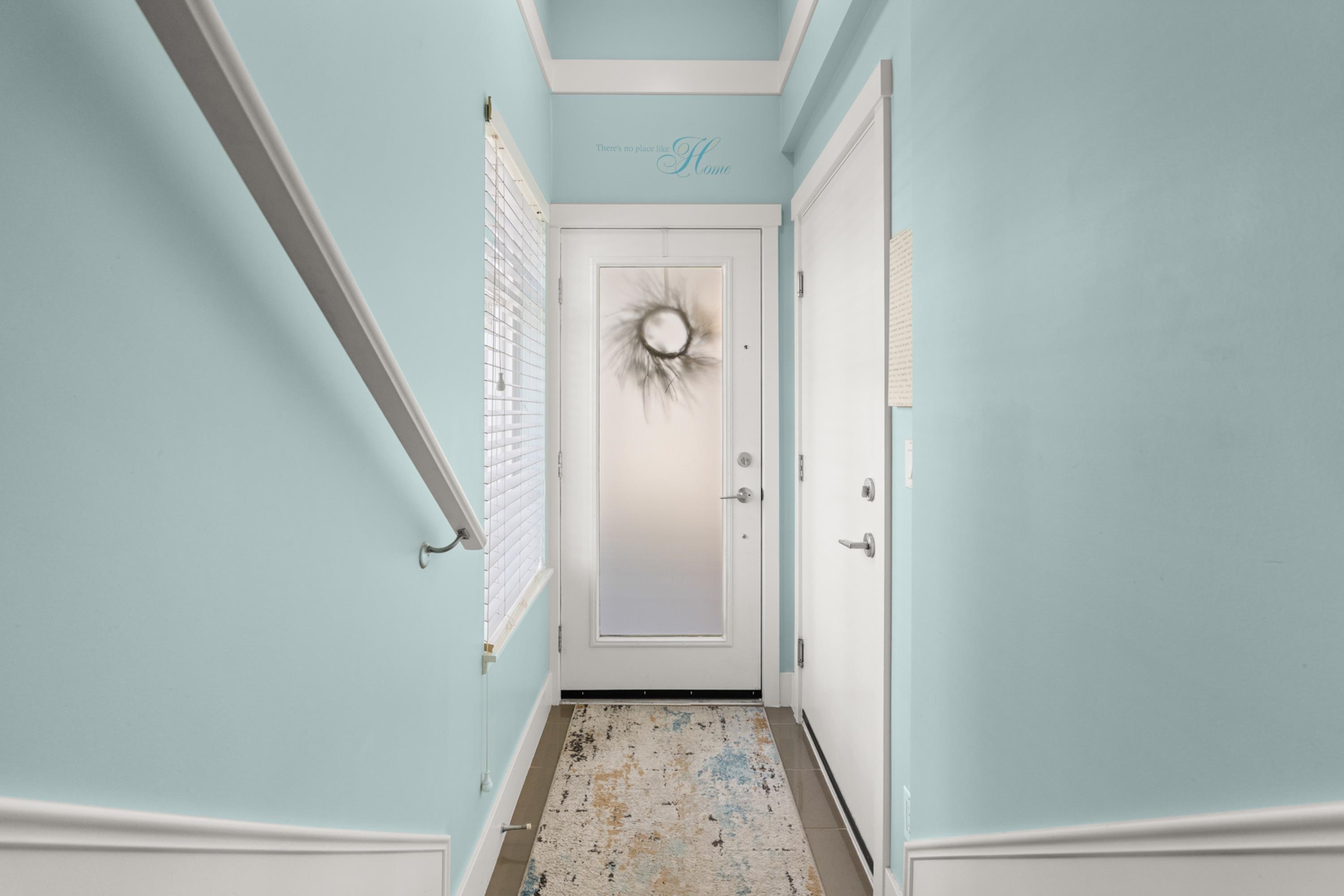 Additional image 3 of 24-2925 King George Boulevard, Surrey, BC, V4P 1B8