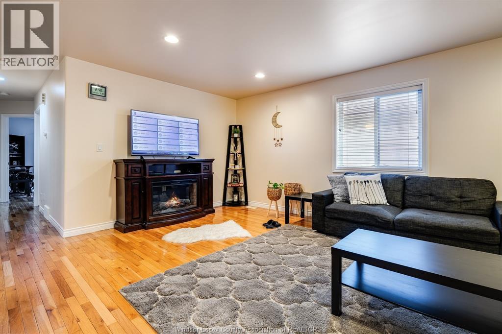Additional image 4 of 4244 Showdown Avenue, Windsor, ON, N9G3B1