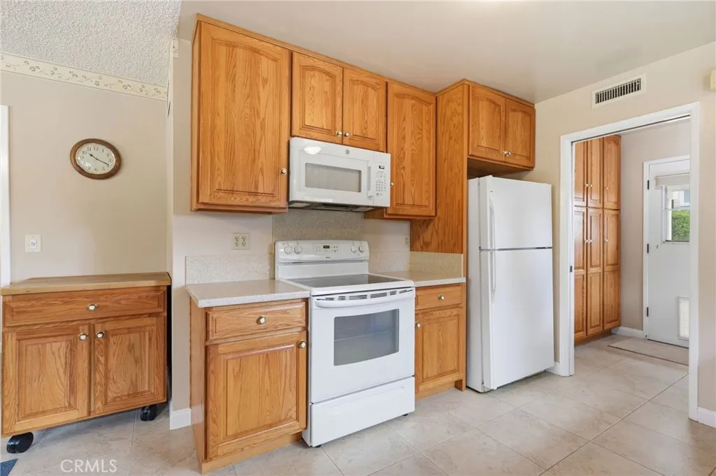 Additional image 64 of 10400 Hanna Avenue, Chatsworth, CA 91311