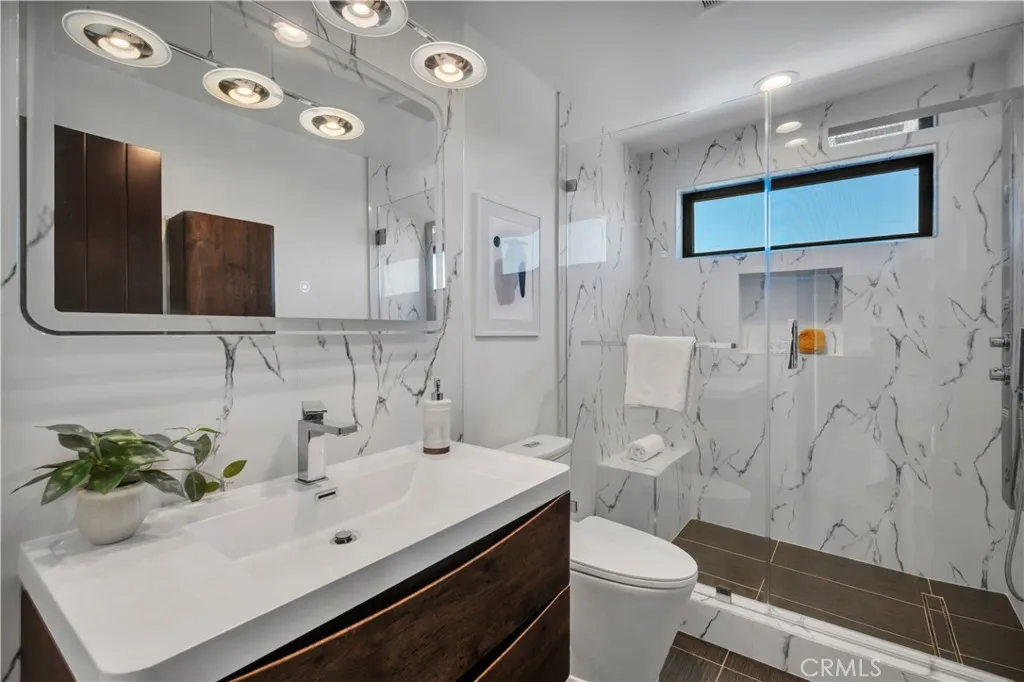 Additional image 43 of 332 Avenue E, Redondo Beach, CA 90277