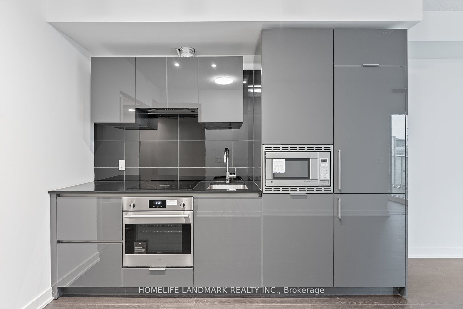 Additional image 3 of 1129-230 Simcoe Street, Toronto, ON, M5T 0G7