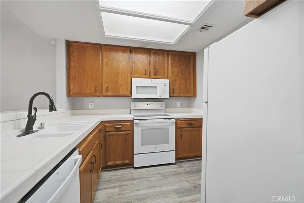 Additional image 8 of 2214 River Run Drive Unit 83, San Diego, CA 92108