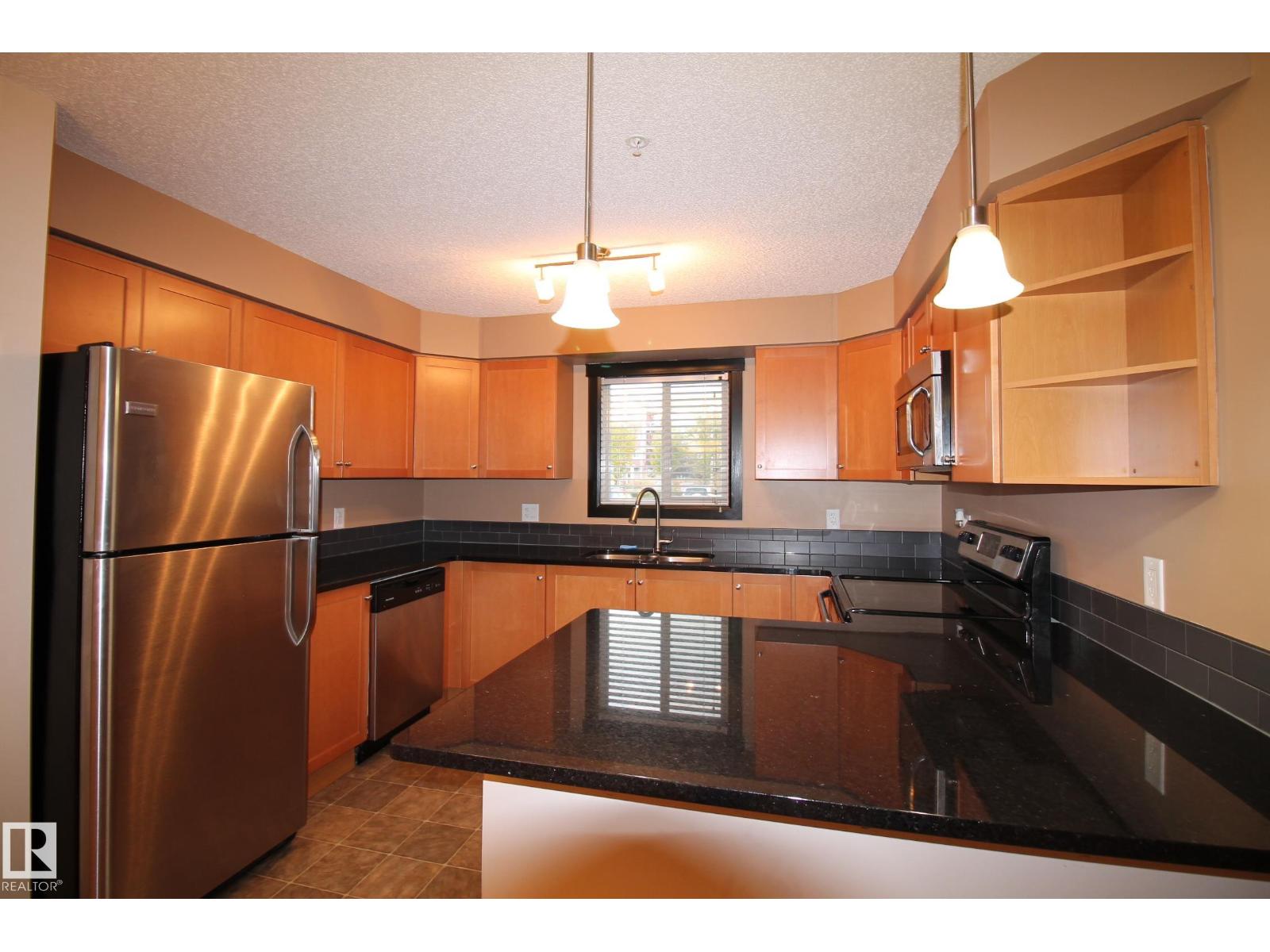 Additional image 6 of 105-3719 Whitelaw Lane NW, Edmonton, AB, T6W2C3