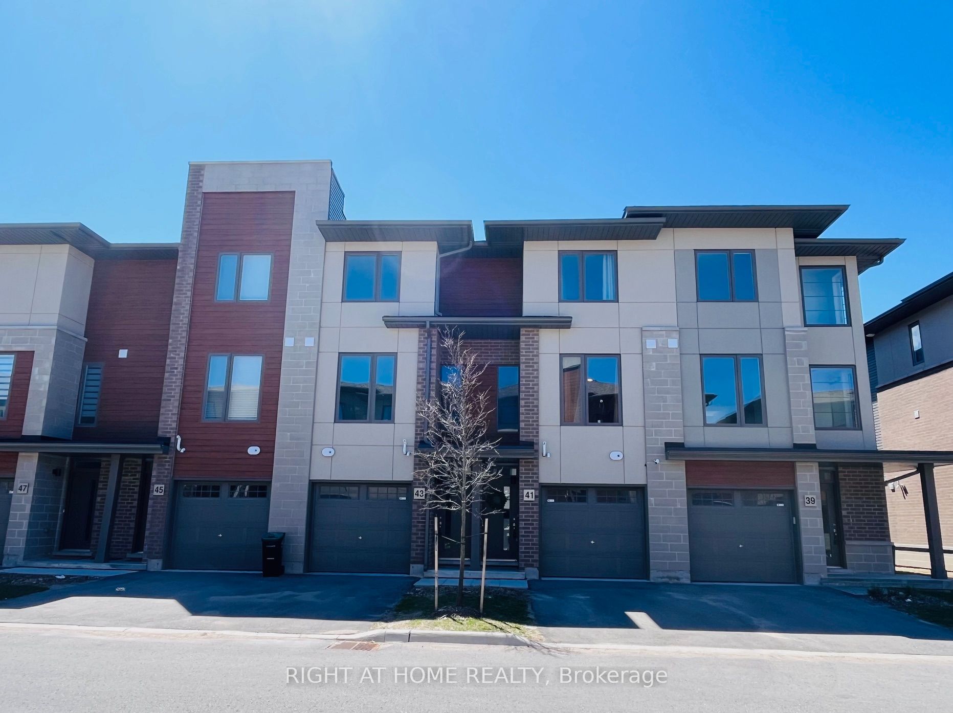 41 Winters Crescent, Collingwood, ON, L9Y 5T1