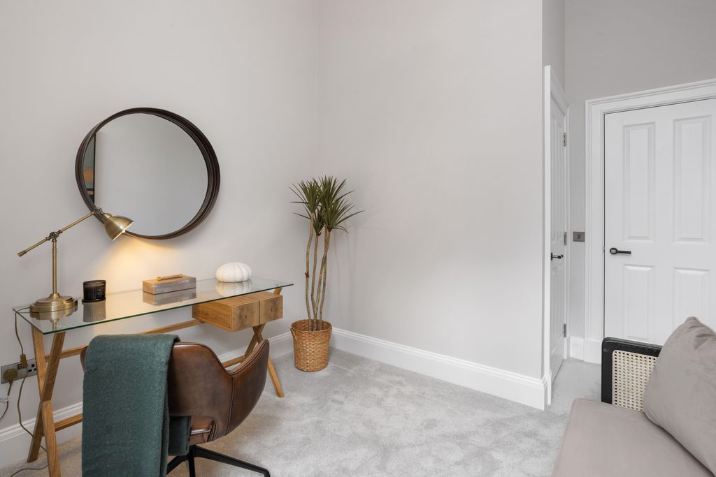 Additional image 25 of 5 bed terraced house for sale15 Millerfield Place, Marchmont, Edinburgh EH9