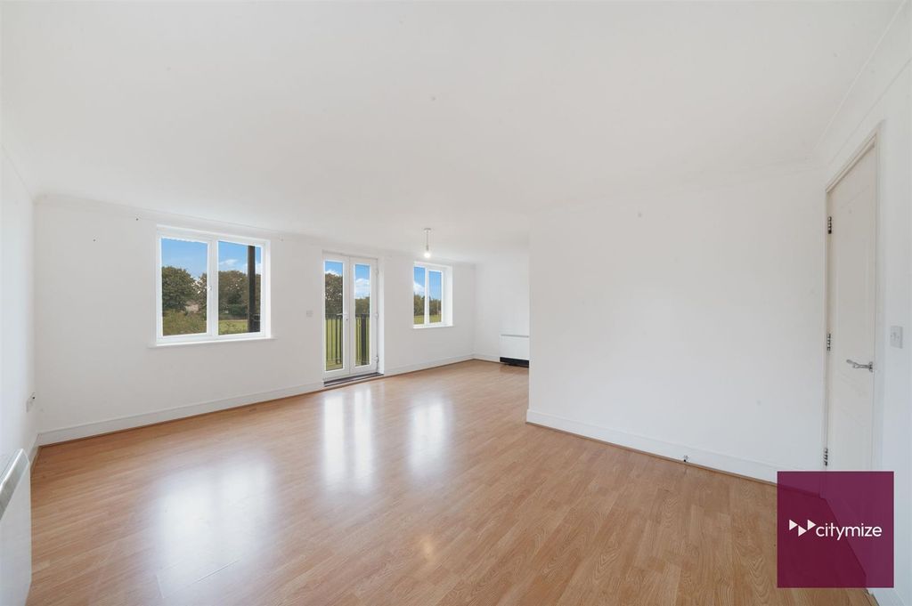 Additional image 5 of 2 bed flat for saleLondon Road, Romford RM7