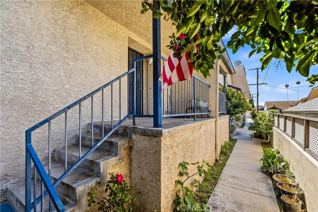 Additional image 3 of 215 Hilliard Avenue Unit D, Monterey Park, CA 91754